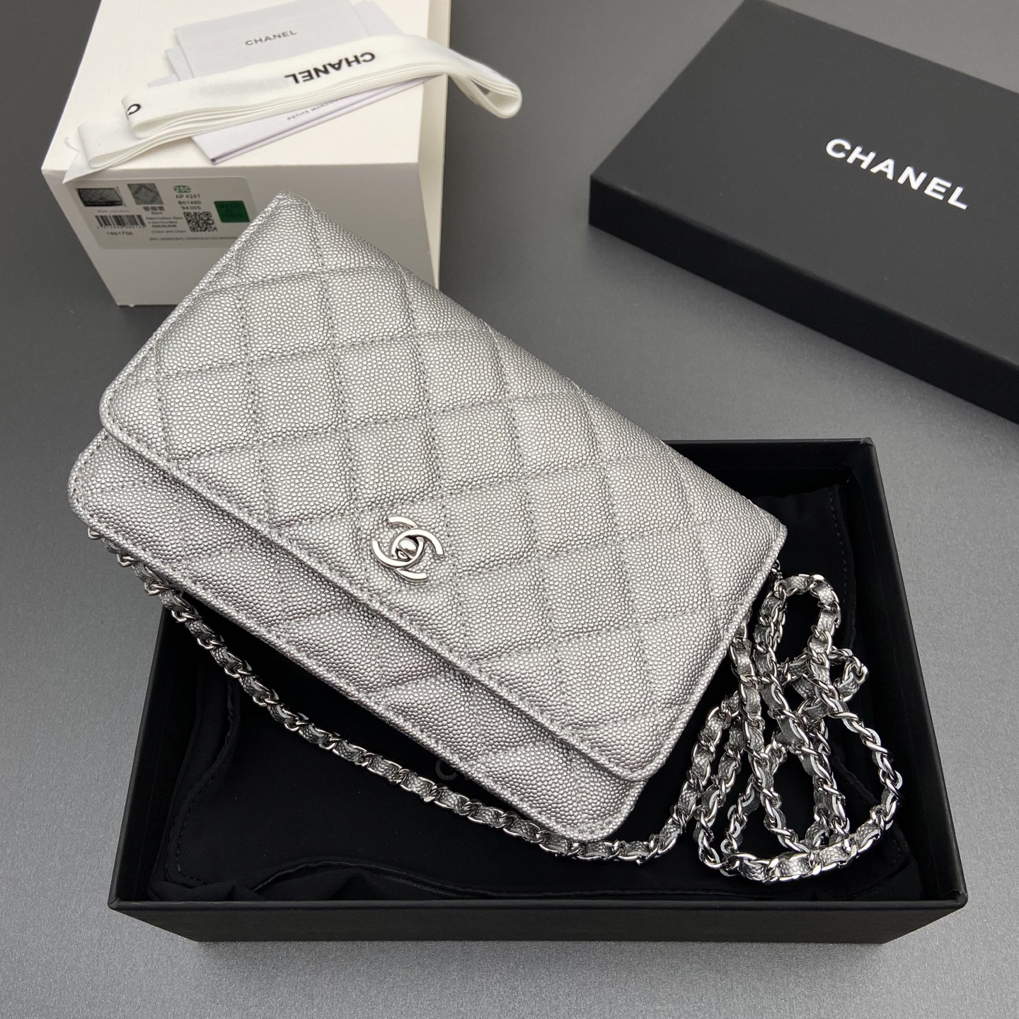 [TOP] CHANEL Woc Bag  20-13-3.5cm - Sliver