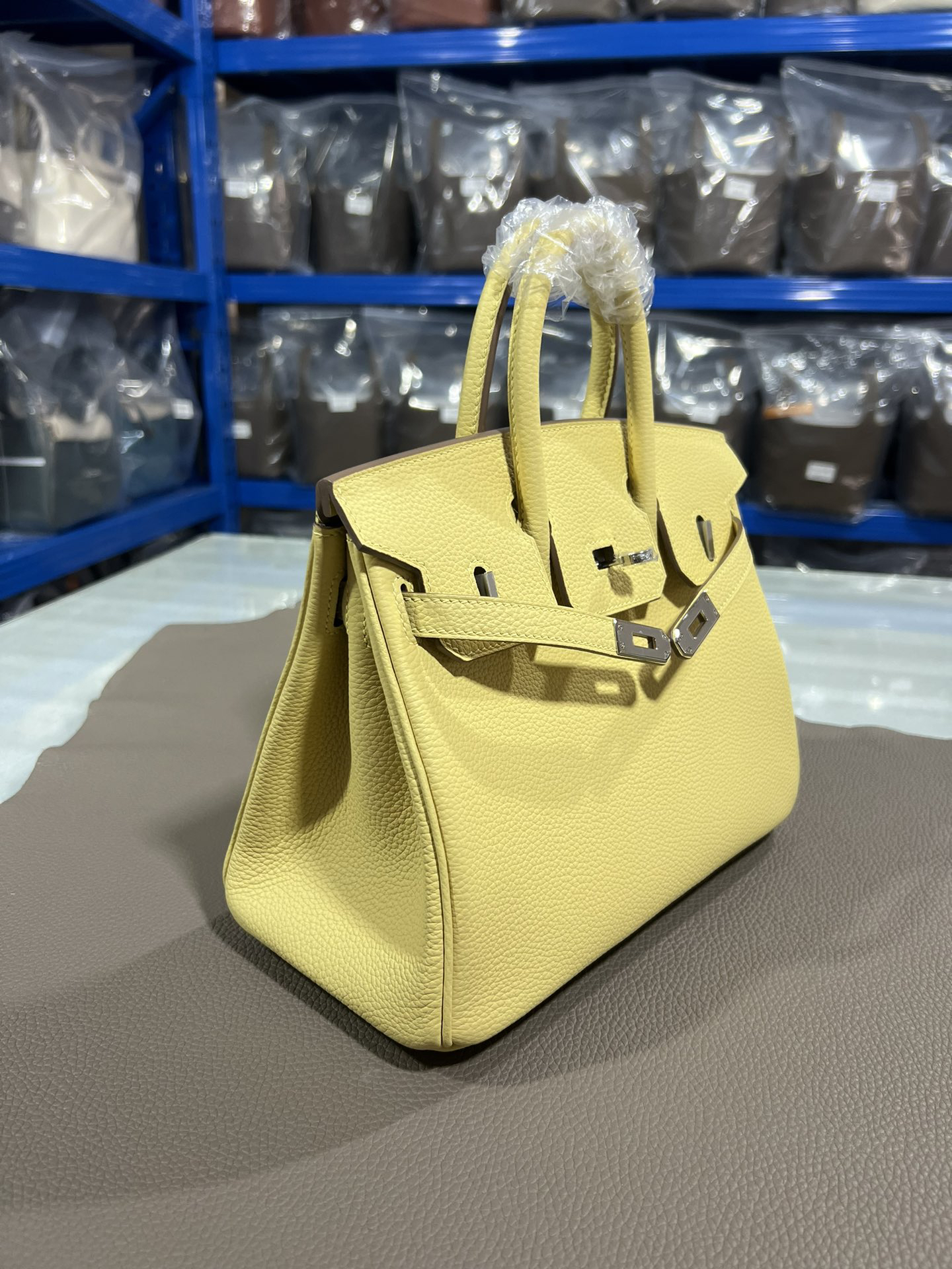 [TOP] HERMES Birkin Togo Leather 25cm - Jaune Poussin & SHW