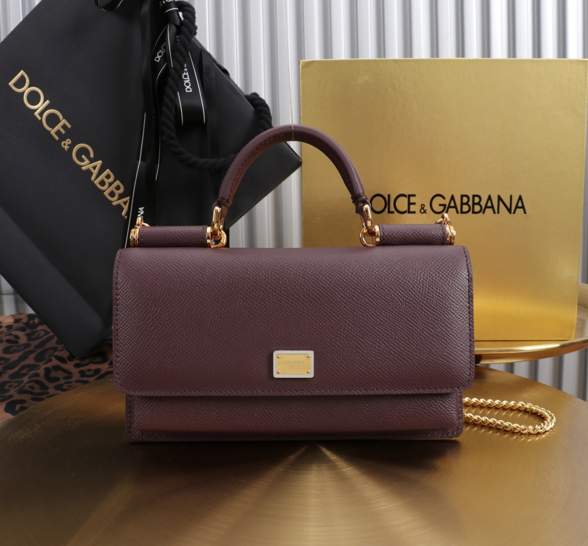 [TOP] Dolce & Gabbana D&G Bag Palm Print Cowhide Bag 20x11x3cm - Claret - 711 Luxury
