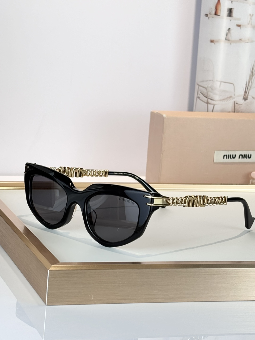 [TOP] Miu Miu Sunglasses - 7 Colors
