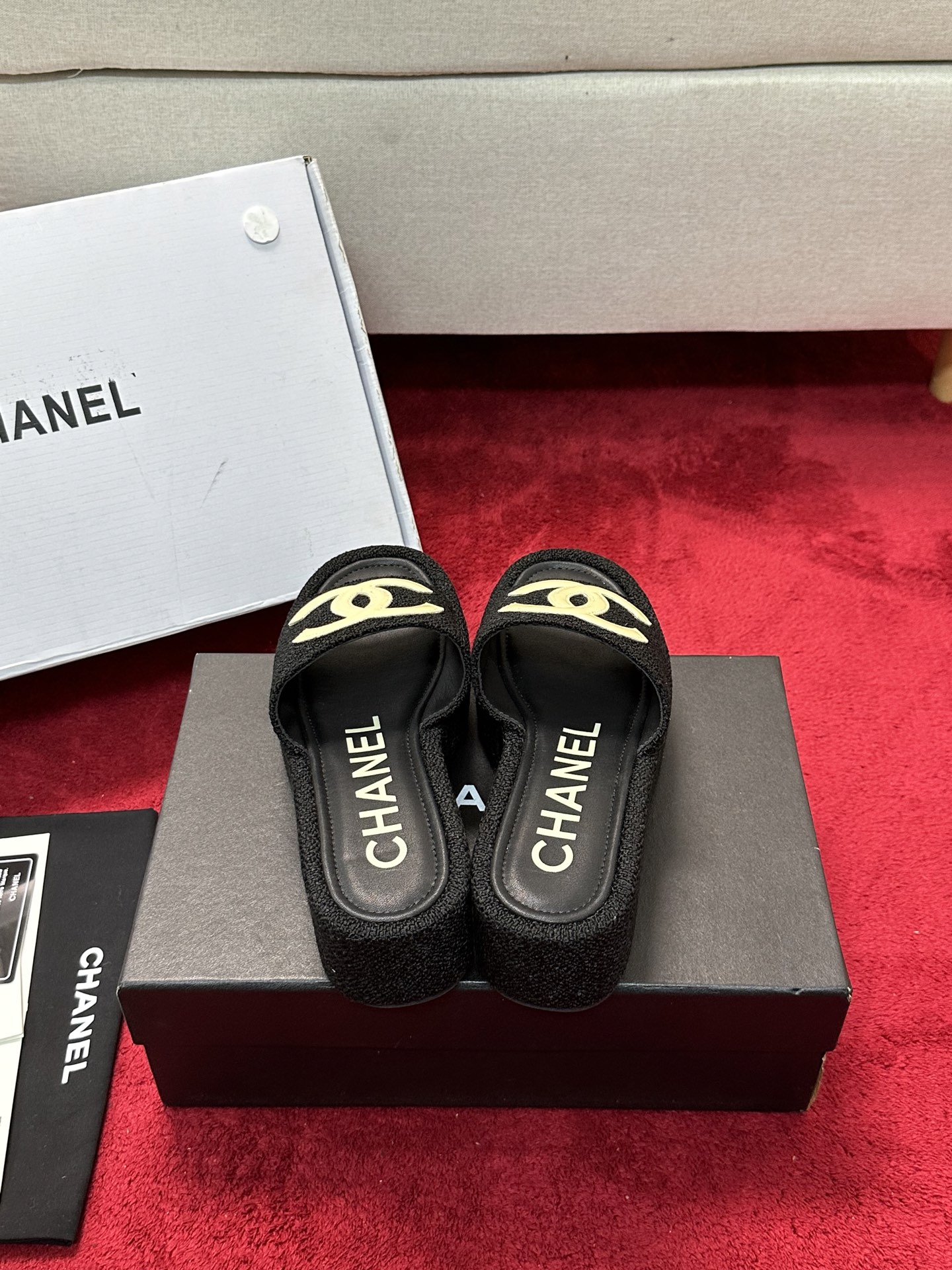 [TOP] CHANEL Sandals - Black