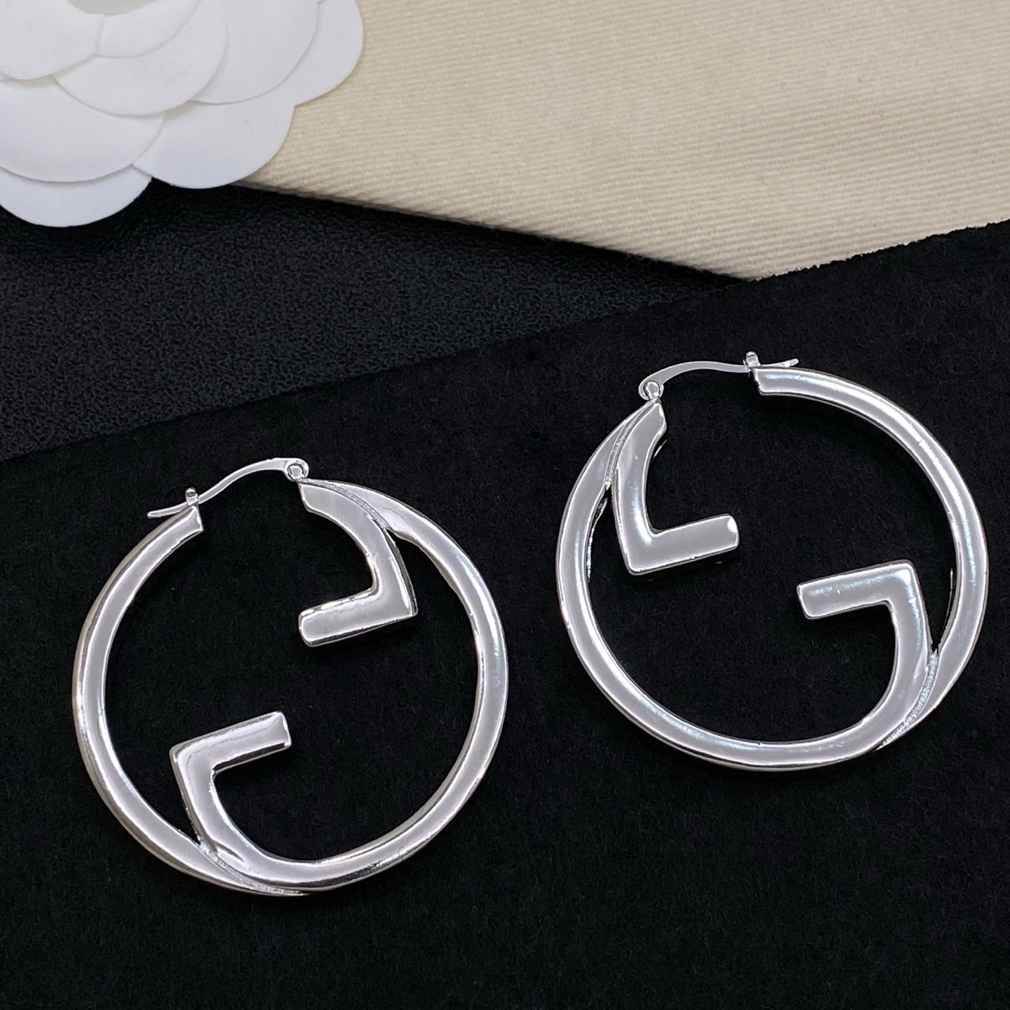 [TOP] GUCCI Earrings - 2 Color - 711 Luxury