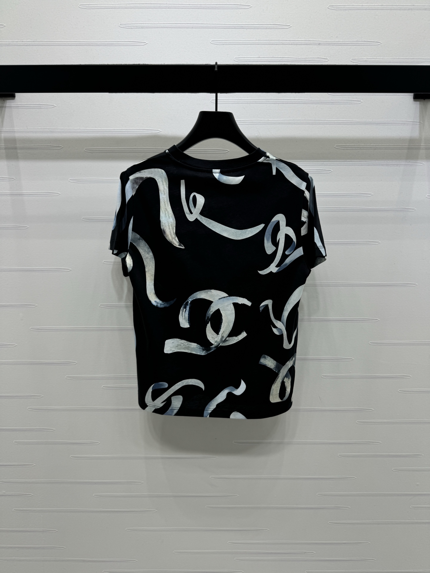 [TOP] CHANEL  T-shirt -Black