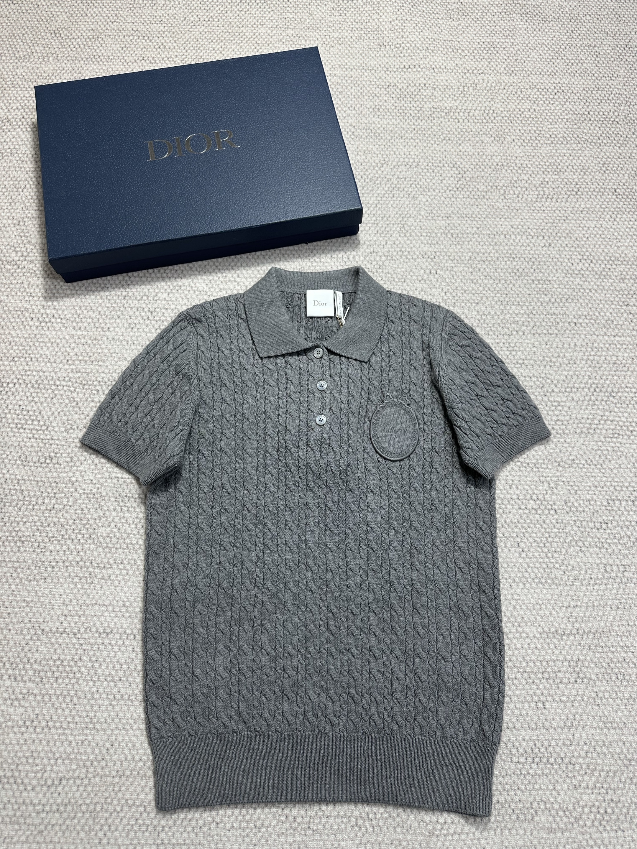 Chanel Top-quality Version CC Knitted Short Sleeves#383110