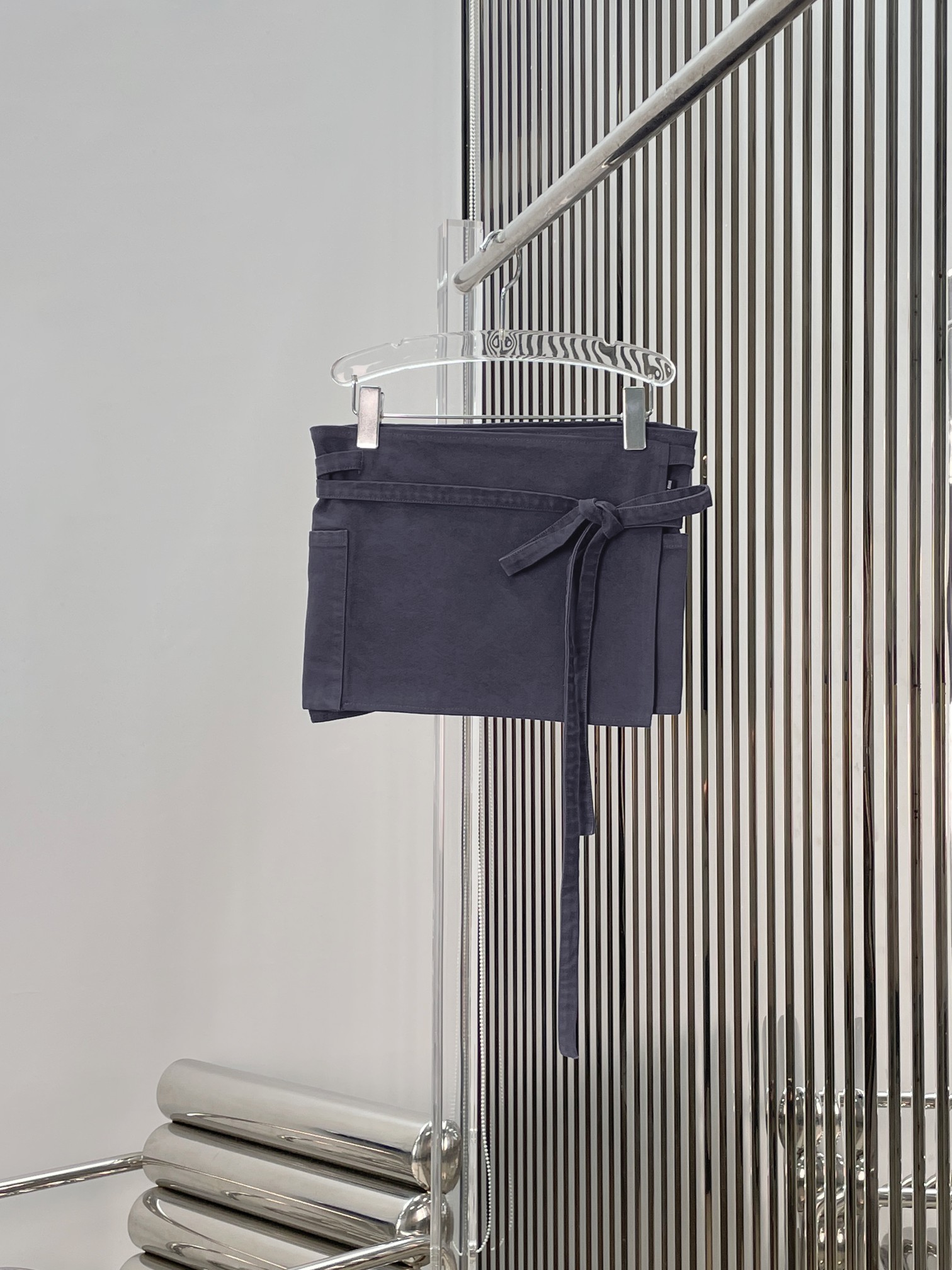 [TOP] Miu Miu Skirt - Navy Blue - 711 Luxury