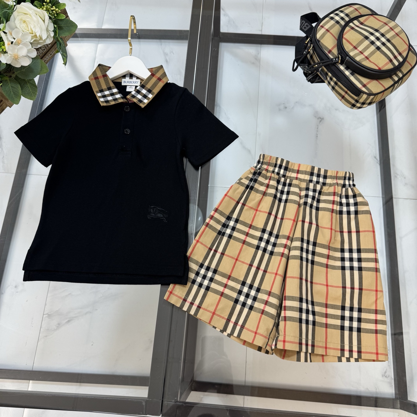 Burberry Unisex Kids Black Vintage Check Collar Polo Shirt & Classic Plaid Elastic Waist Shorts 2 Piece Sibling Matching Set Boys Girls Sizes 100-160
