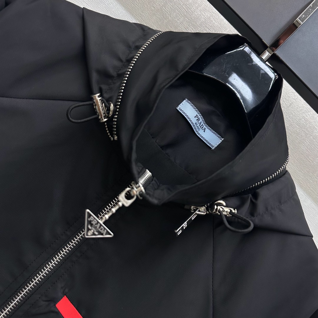 [TOP] PRADA  Jacket - Black