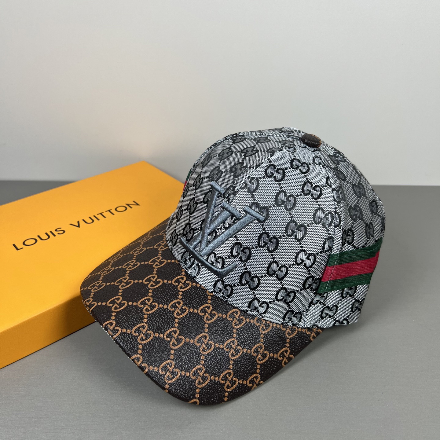 [TOP] Louis Vuitton LV  Baseball Cap - Brown - 711 Luxury