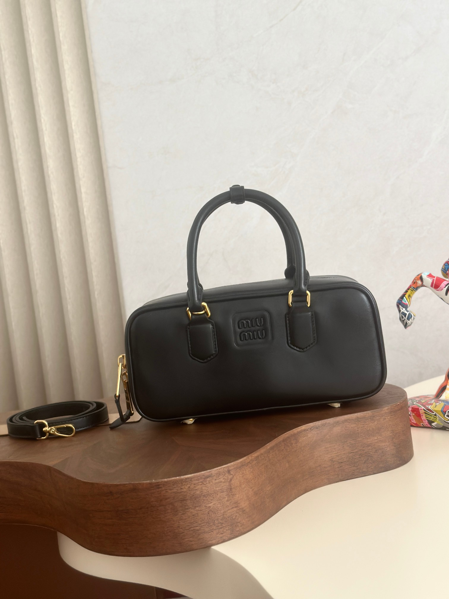 [TOP] Miu Miu Bowling Bag Calfskin 27x12x9cm - Black - 711 Luxury