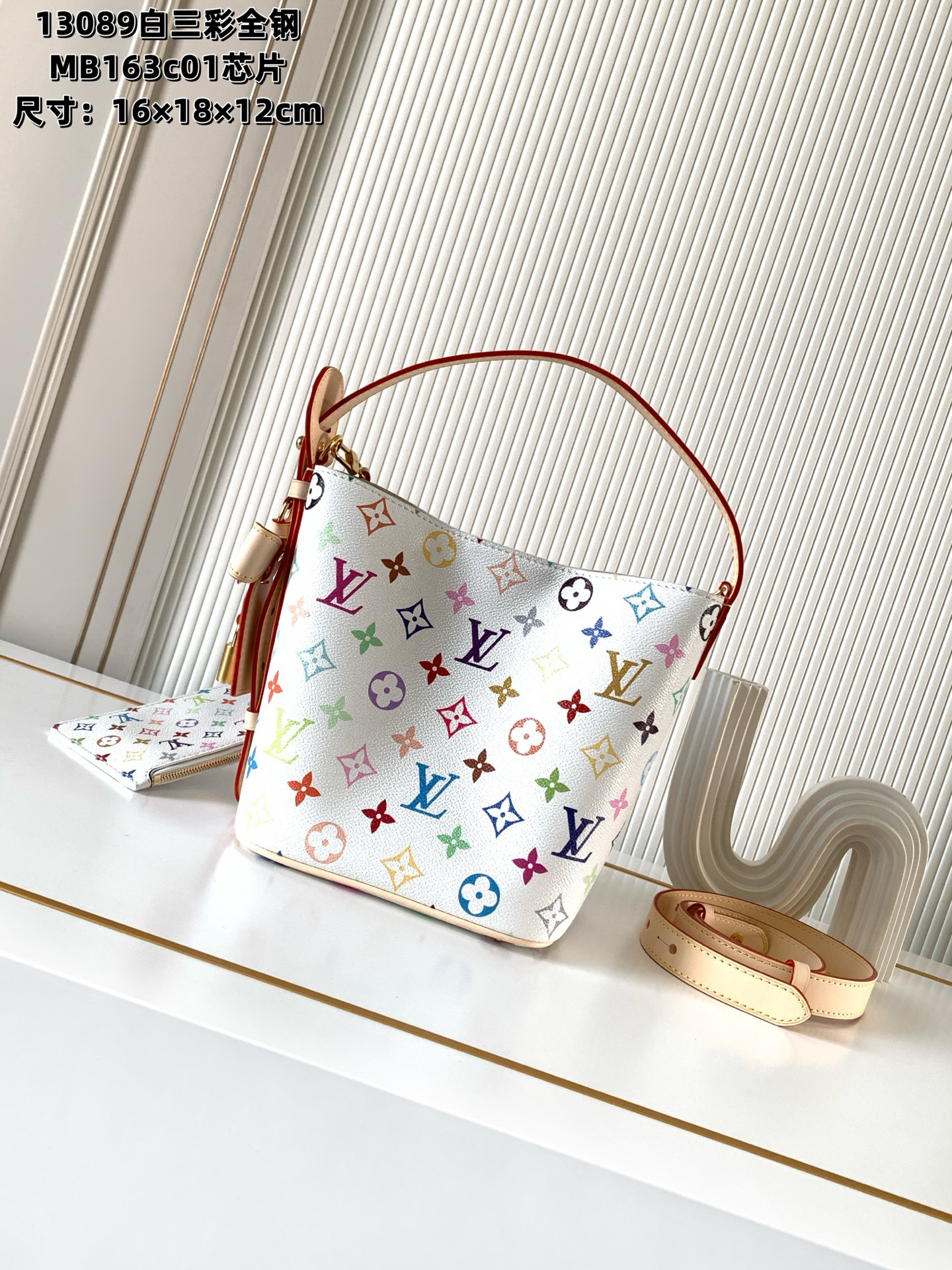 [TOP] Louis Vuitton LV  All In BB Bag 16 x 18 x12 cm - White