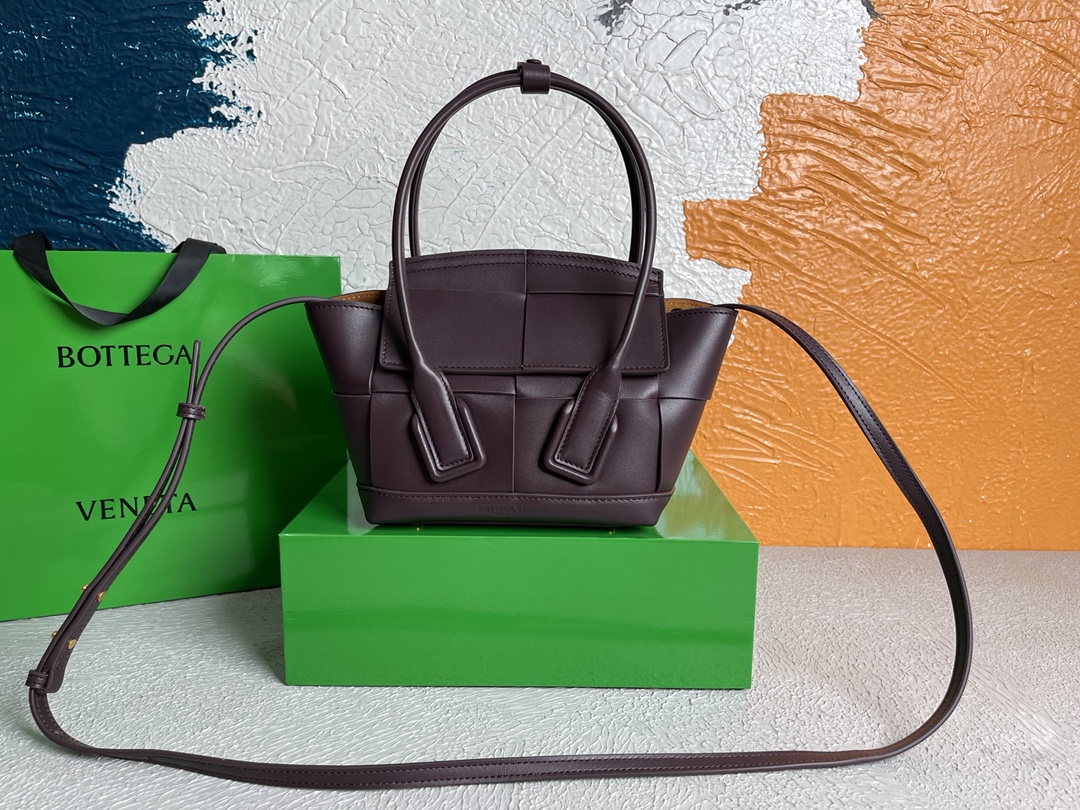 [TOP] Bottega Veneta BV MINI ARCO Bag Calfskin 29x19x9cm - Dark Purple - 711 Luxury