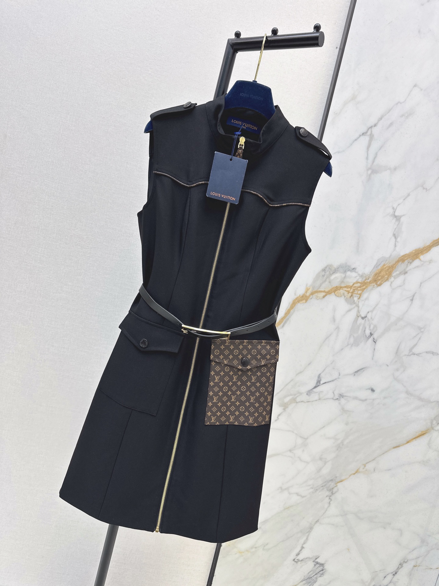 [TOP] Louis Vuitton LV  Dress - Black