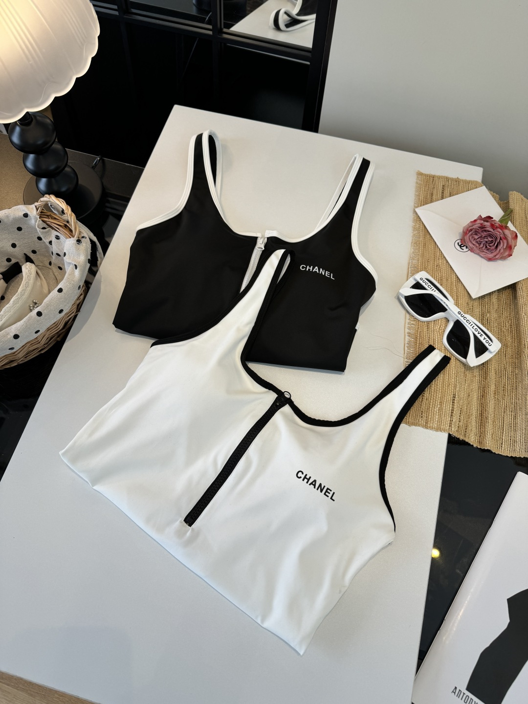 [TOP] CHANEL One-Piece Swimsuit - 2 Color