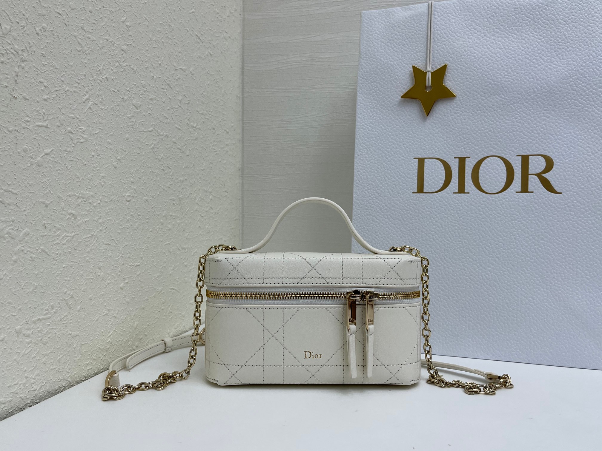 [TOP] Christian Dior Lady Vanity Bag 19*16.5*5.5cm - 3 Colors - 711 Luxury