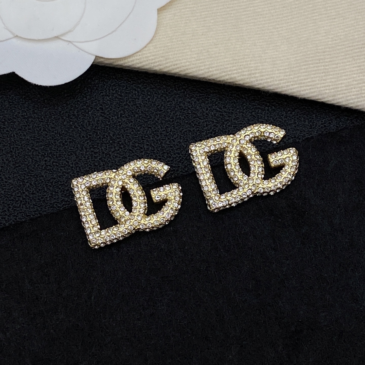 [TOP] Dolce & Gabbana D&G Earrings - 2 Colors - 711 Luxury