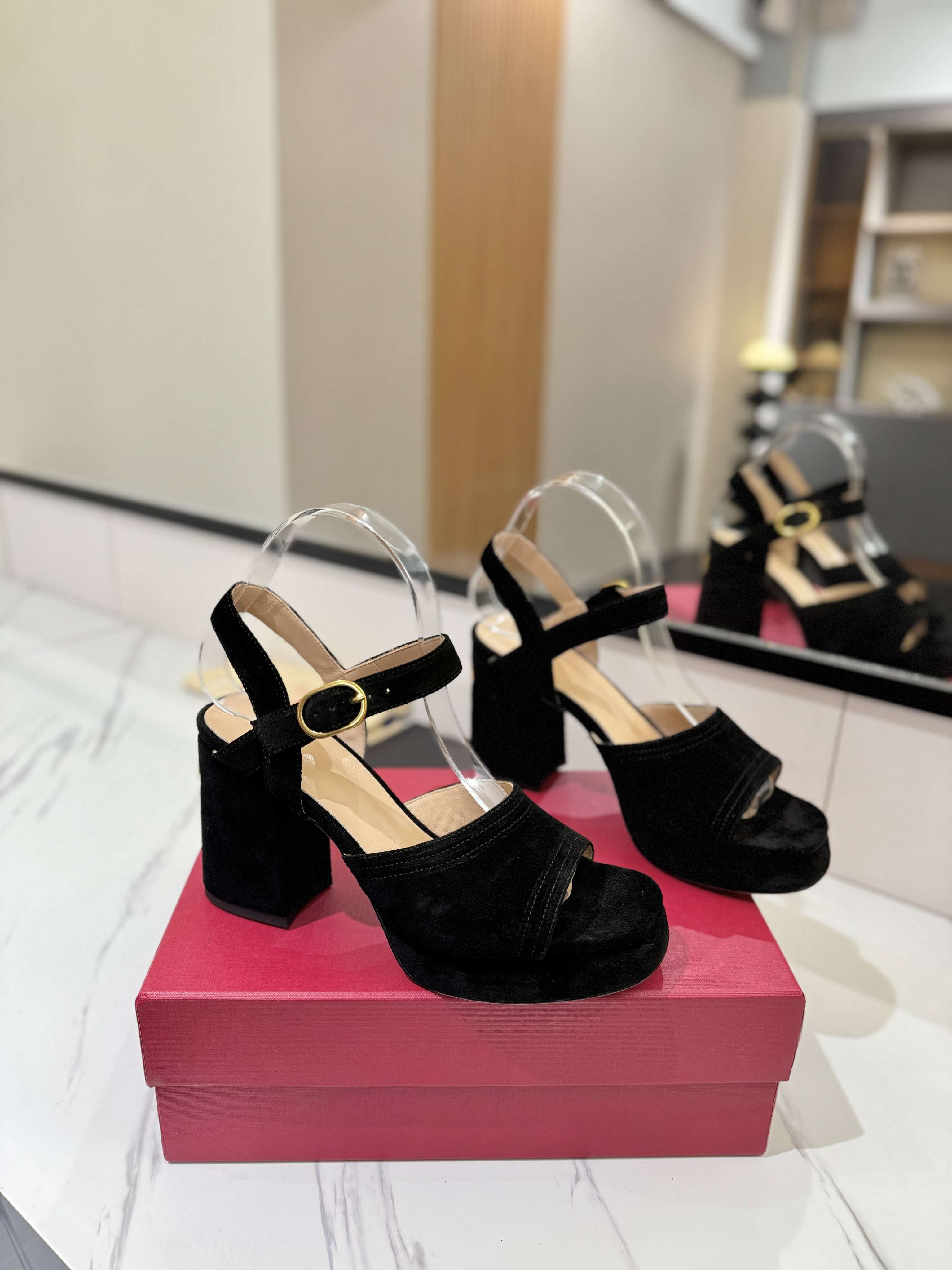 [TOP] VALENTINO High-heeled Shoes - 15 Color - 711 Luxury
