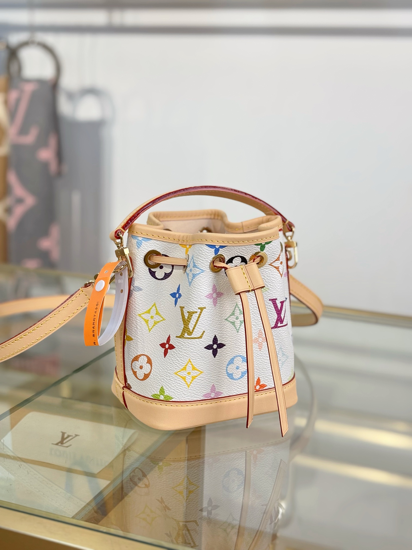 [TOP] Louis Vuitton LV x TM NANO NOÉ Bag Monogram 16x13x10cm - White