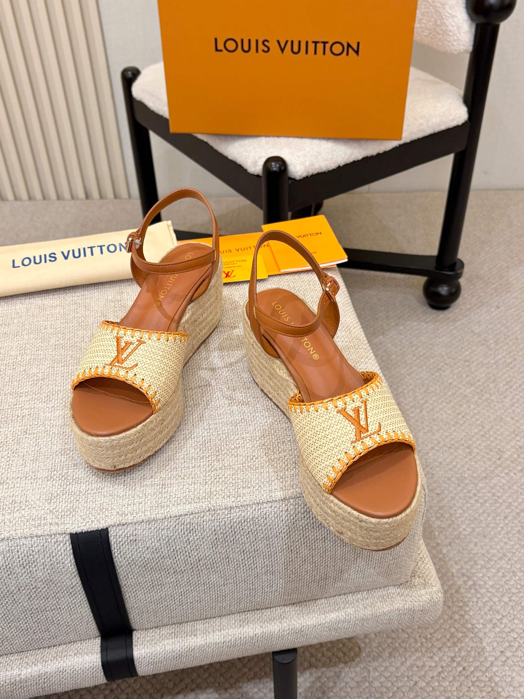 [TOP] Louis Vuitton LV Woven Straw High-heeled Sandals - 4 Colors - 711 Luxury