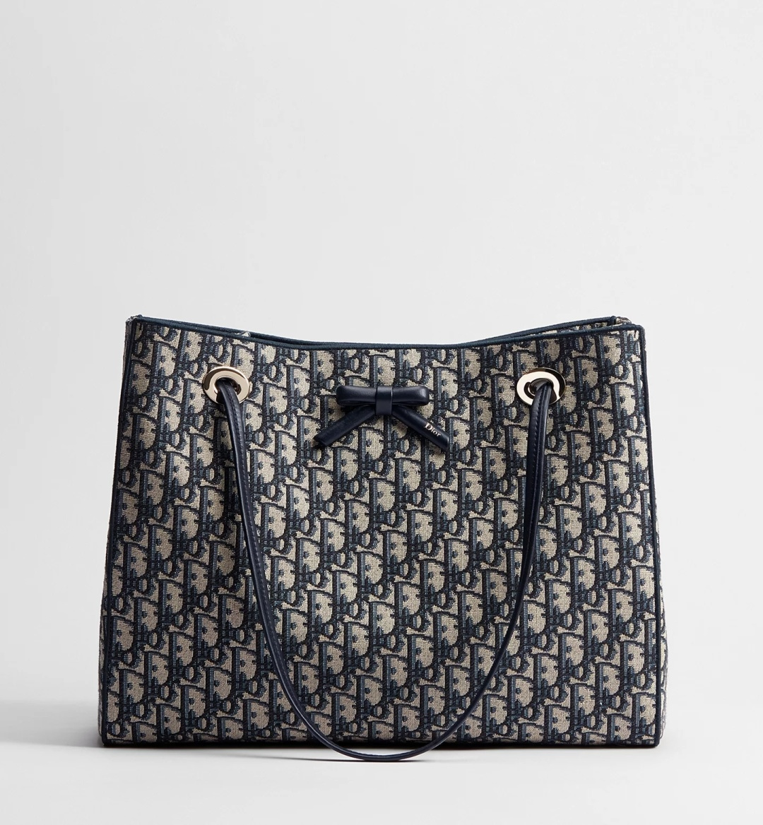 Dior Oblique Bow Medium Tote Bag Detail 10