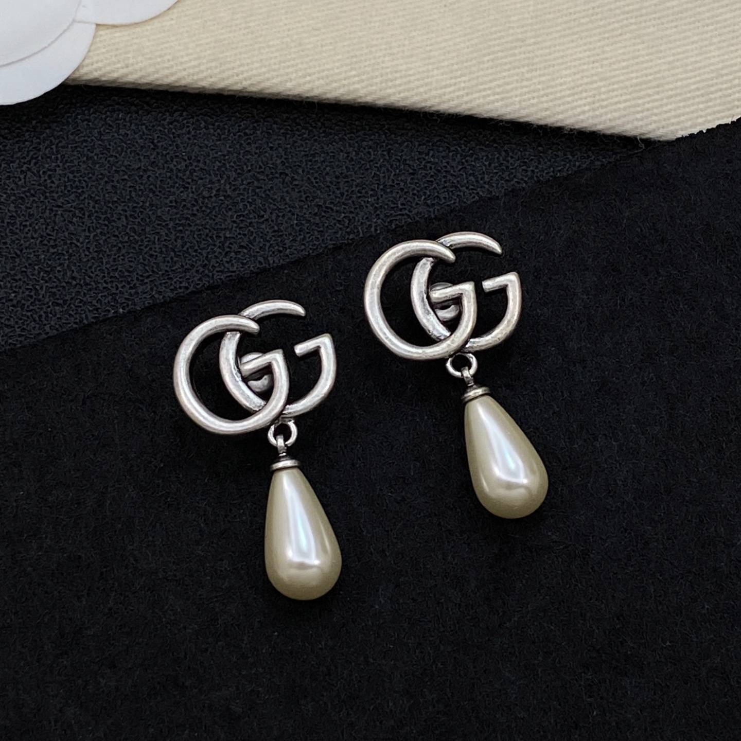 [TOP] GUCCI Earrings - Silver - 711 Luxury