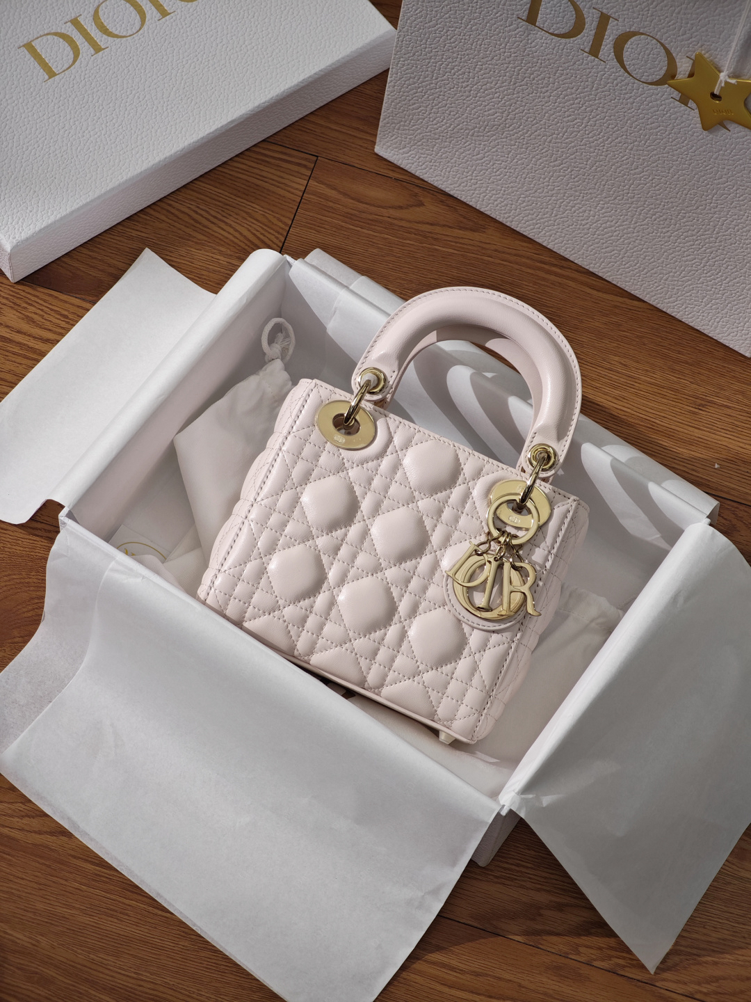 [TOP] Christian Dior Lady Dior Bag Lambskin 17x15x7cm - Pink