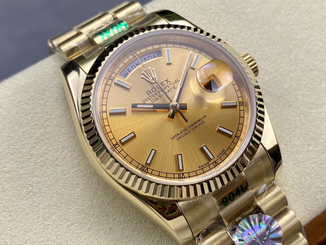 [TOP] ROLEX  Watch 36 mm - Gold