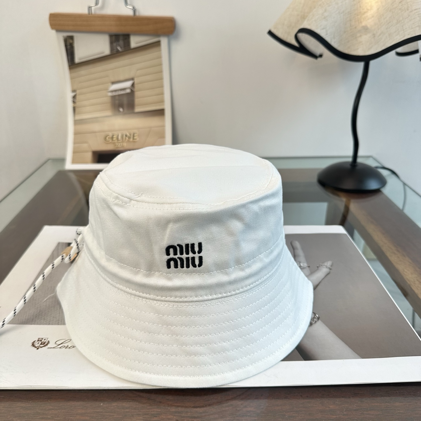 [TOP] Miu Miu  Hat - White - 711 Luxury