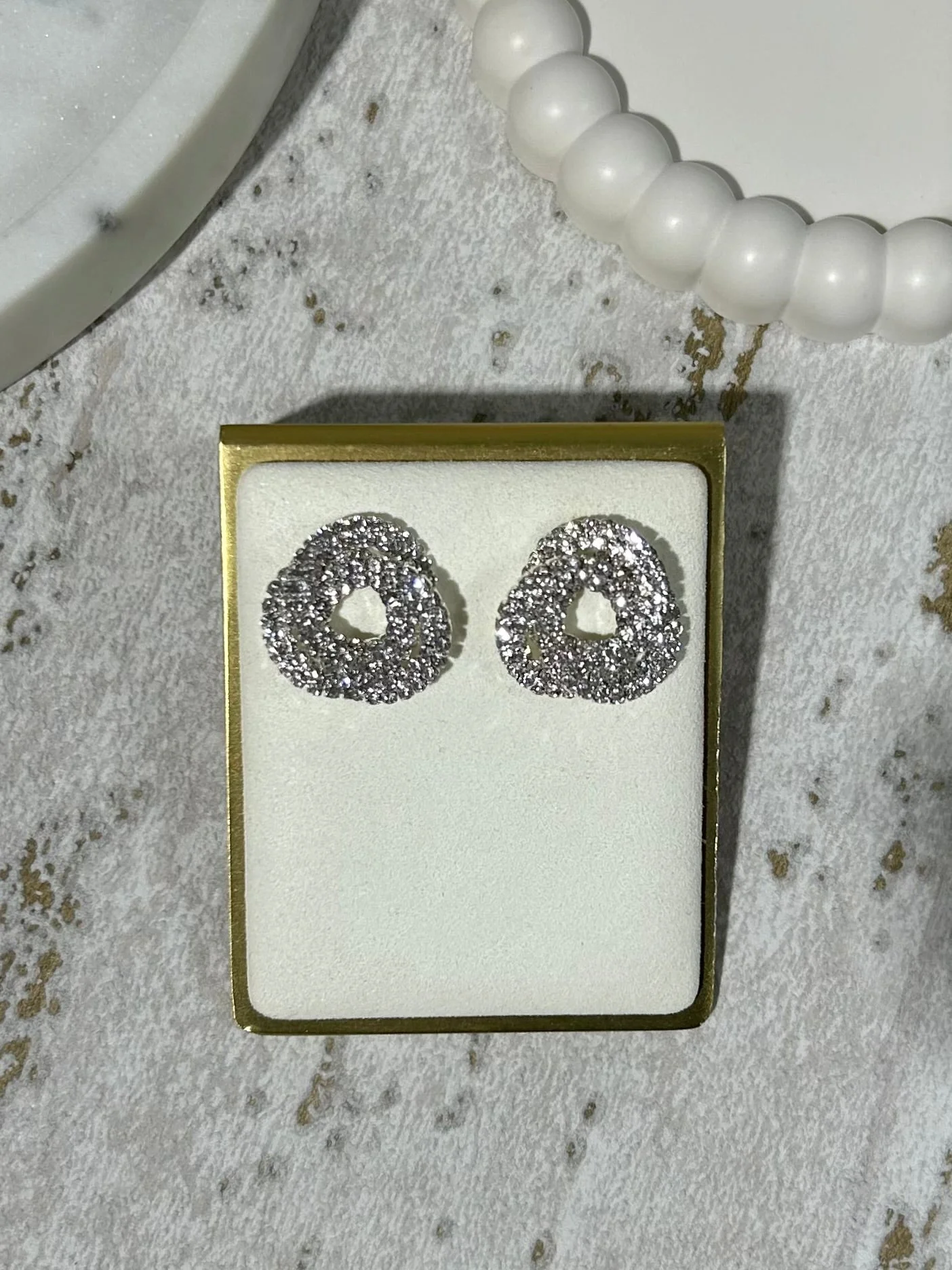 Interlock Circle Diamante Stud Earrings (2 Colours)
