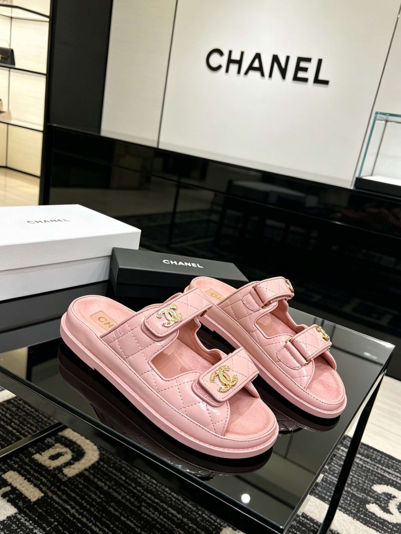 [TOP] CHANEL Sandals - Pink - 711 Luxury