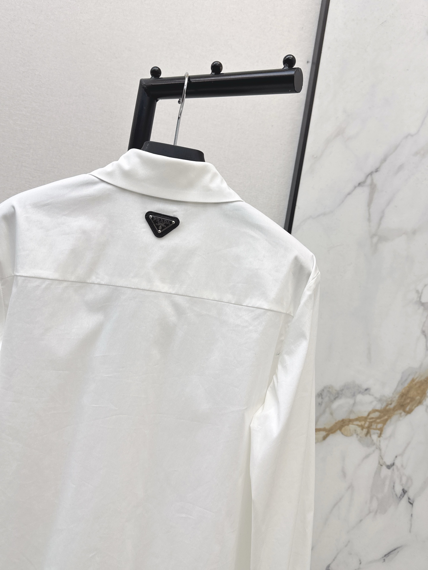 [TOP] PRADA Shirt - White