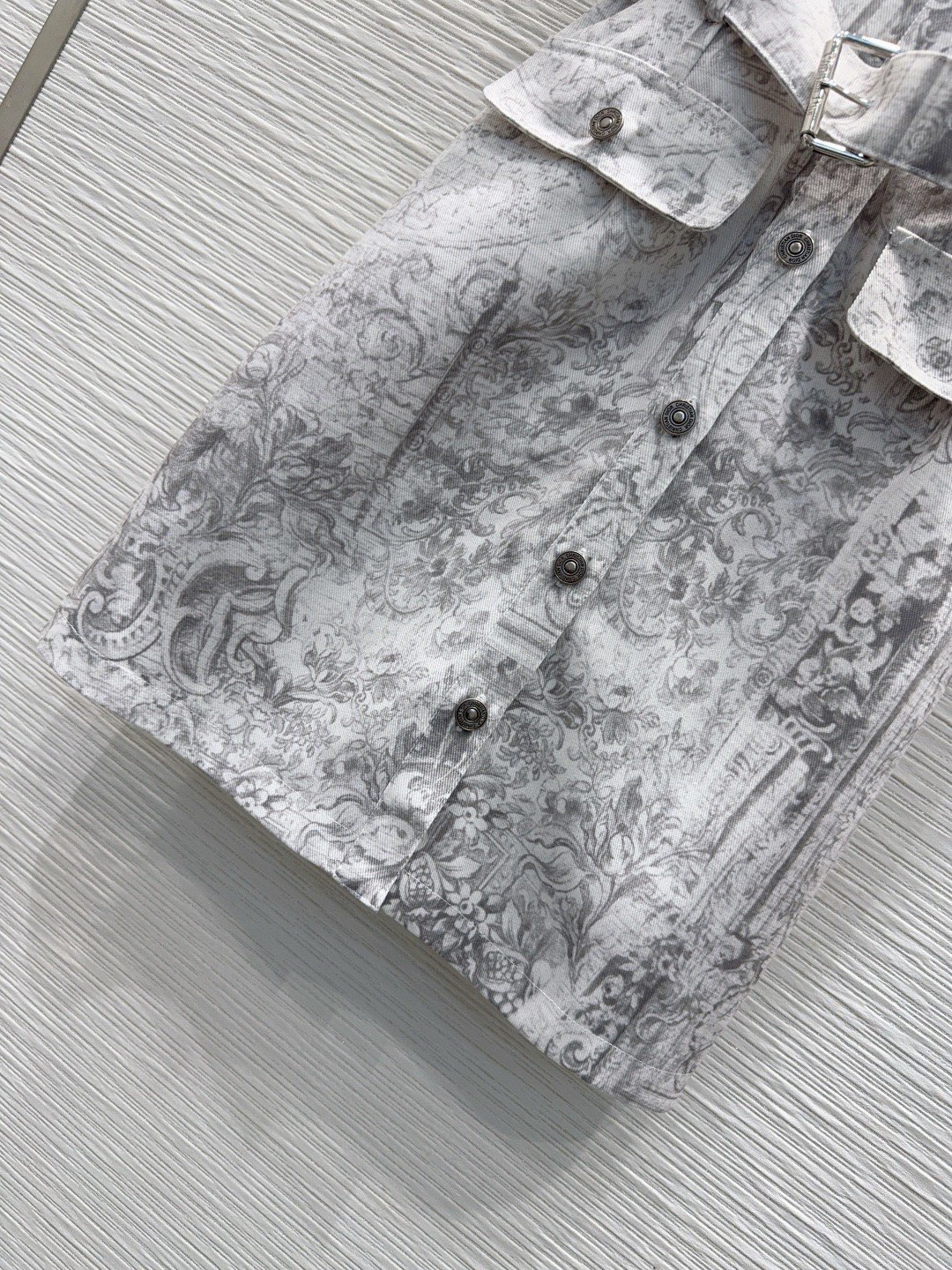 [TOP] Christian Dior Dress - White