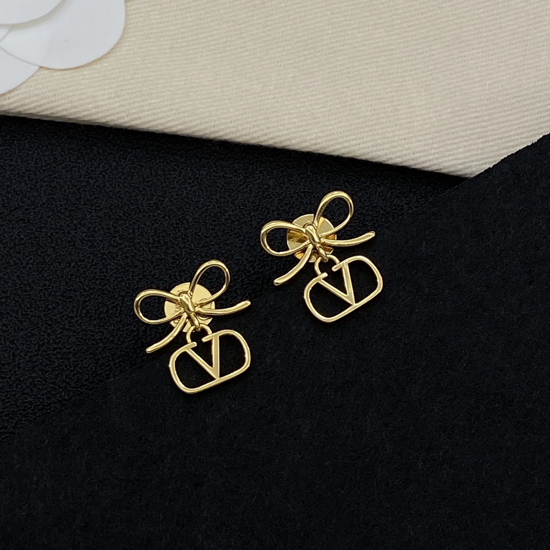 [TOP] VALENTINO Earrings - 2 Color - 711 Luxury