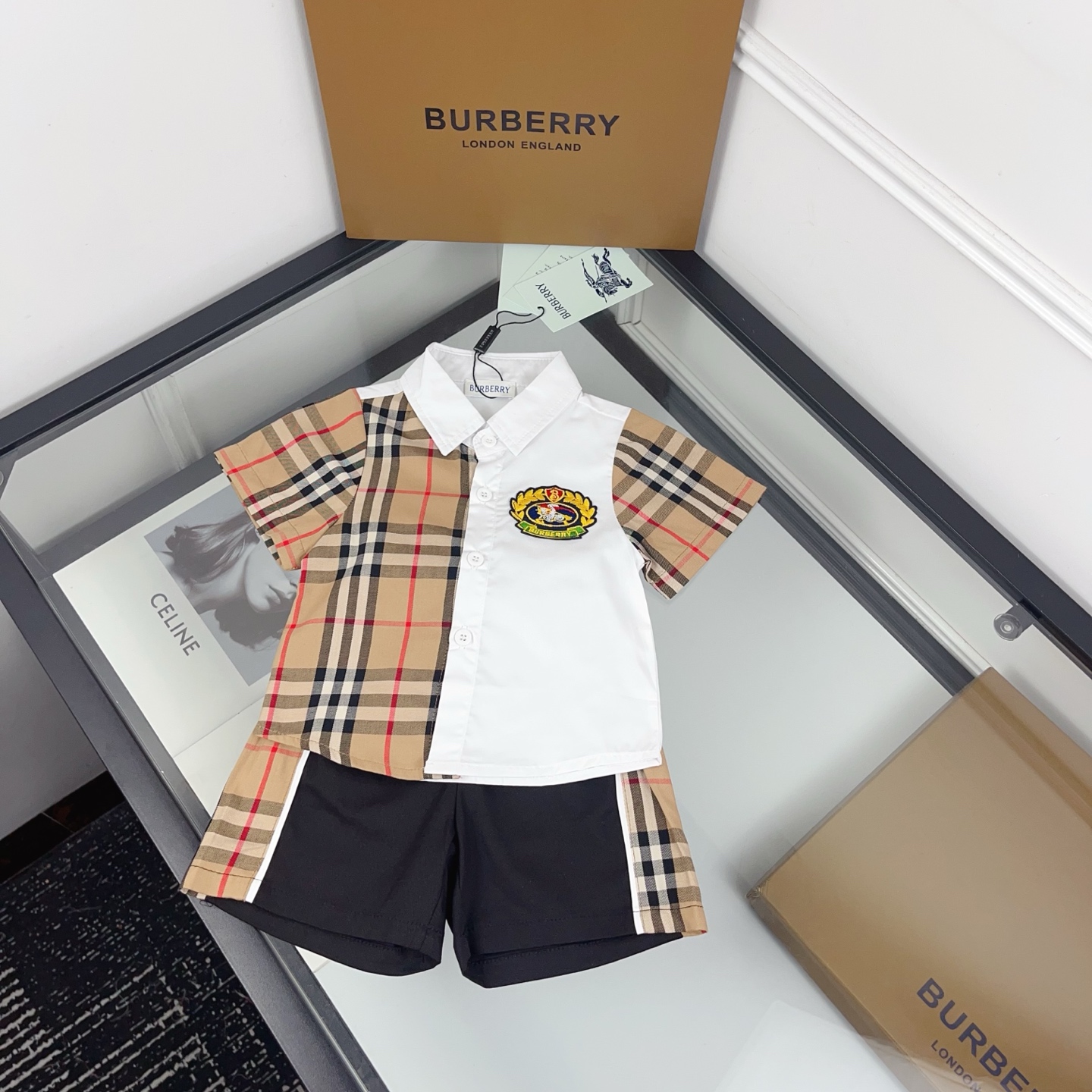 Burberry infant baby Unisex Kids Color Block Vintage Check Short Sleeve Shirt & Side Stripe Elastic Waist Shorts Two Piece Set Boys Girls Sizes 73-120
