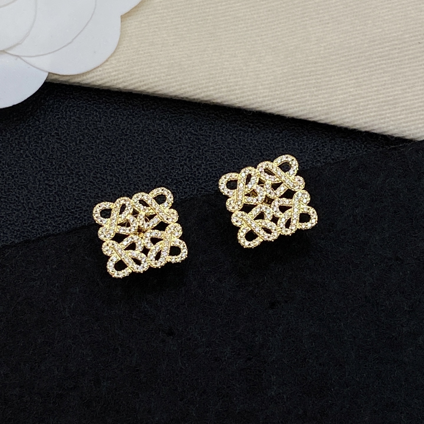 [TOP] LOEWE Earrings - 2 Colors - 711 Luxury