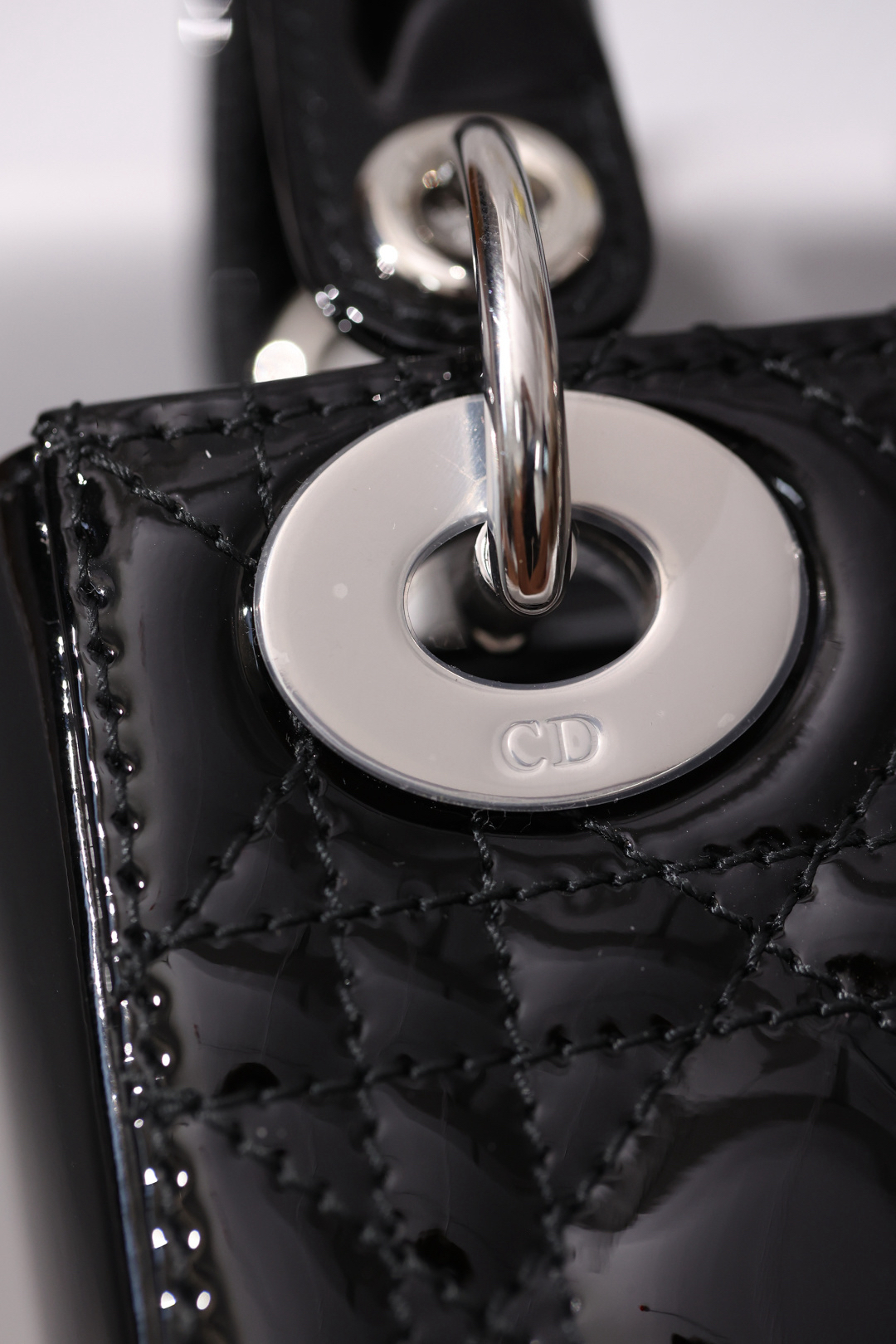 [TOP] Christian Dior Dior Lady Dior Bag Calfskin Patent 17x15x7cm - Black