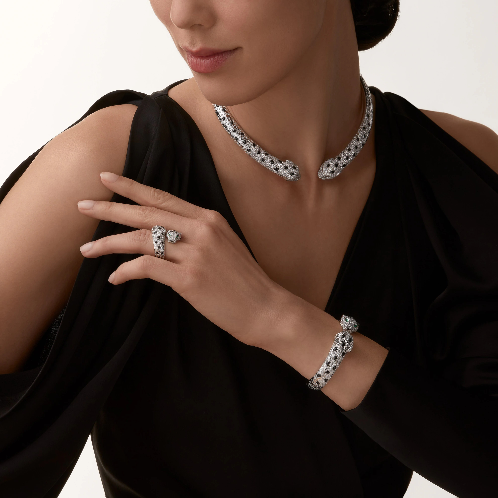 Carty Panther Motif Bracelet, White Gold, Double Head Paved