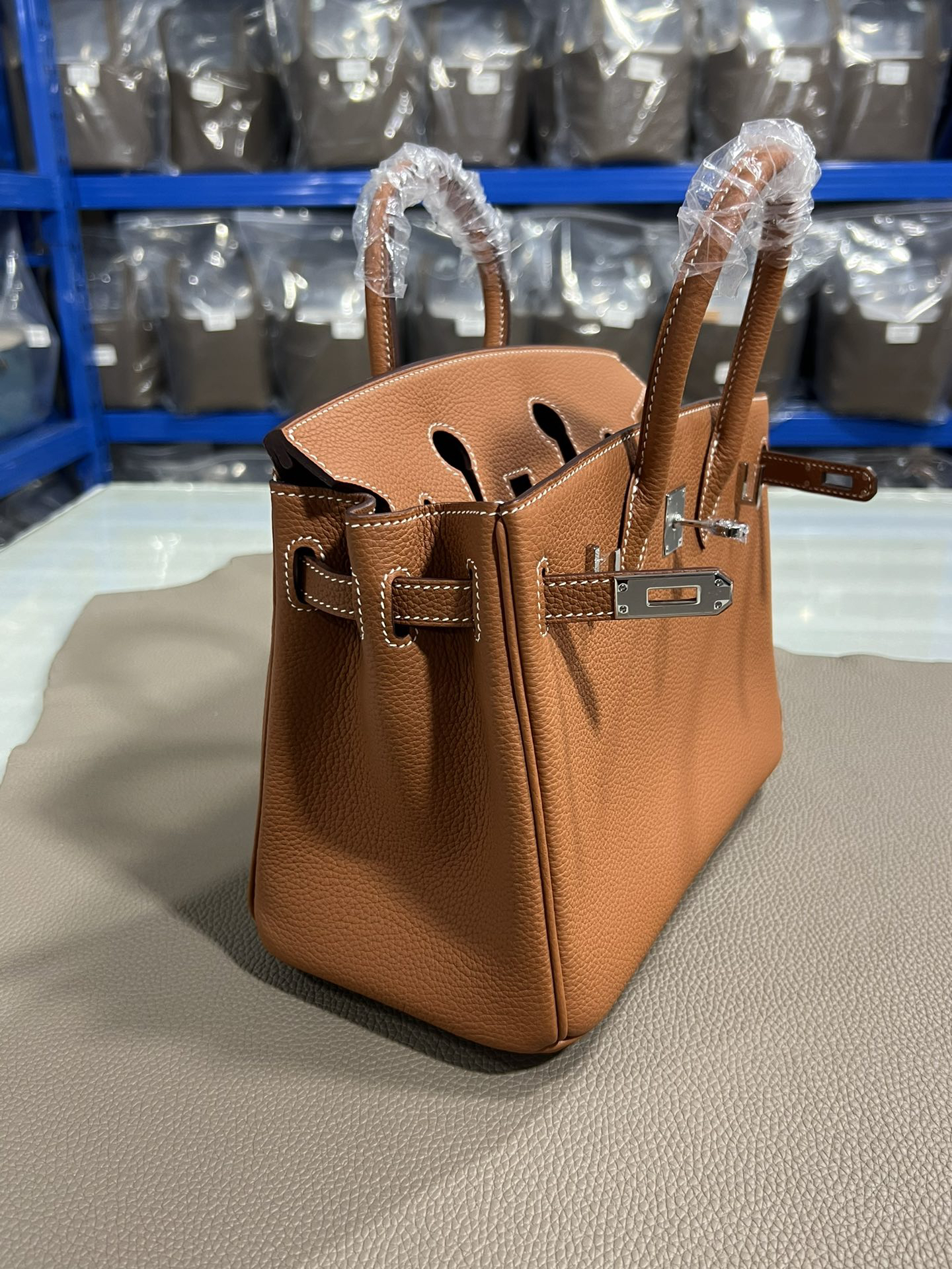 [TOP] HERMES Birkin Togo Leather 25cm - Gold & SHW