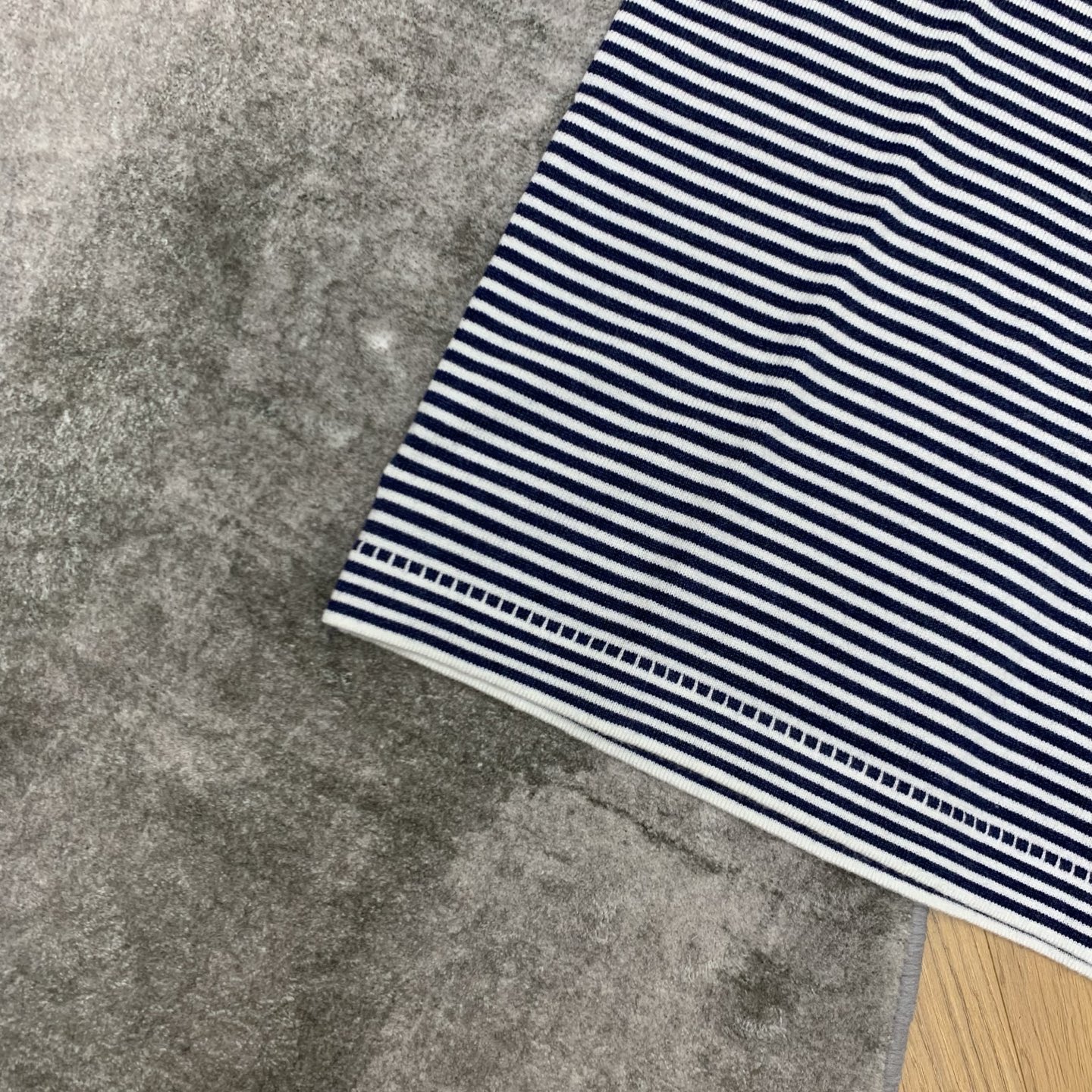 [TOP] PRADA  Knitted  T-shirt - Stripe