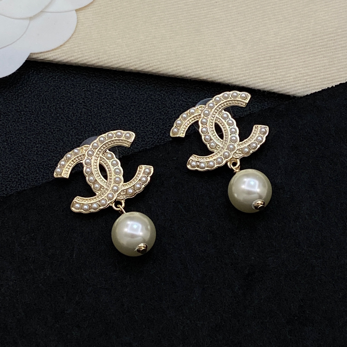 [TOP] CHANEL Earrings - Gold - 711 Luxury