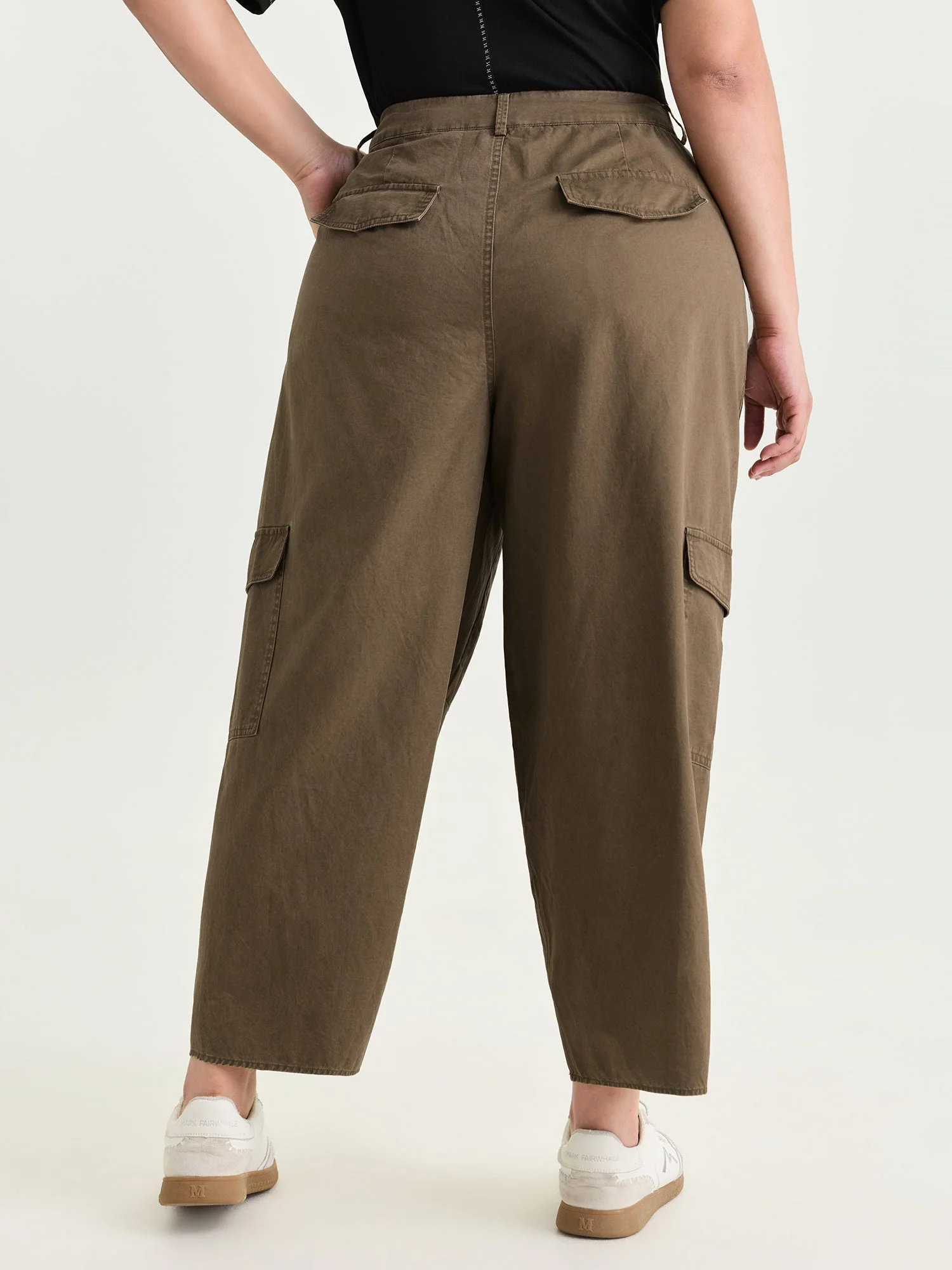 Cotton Washed And Distressed Pleated Pants