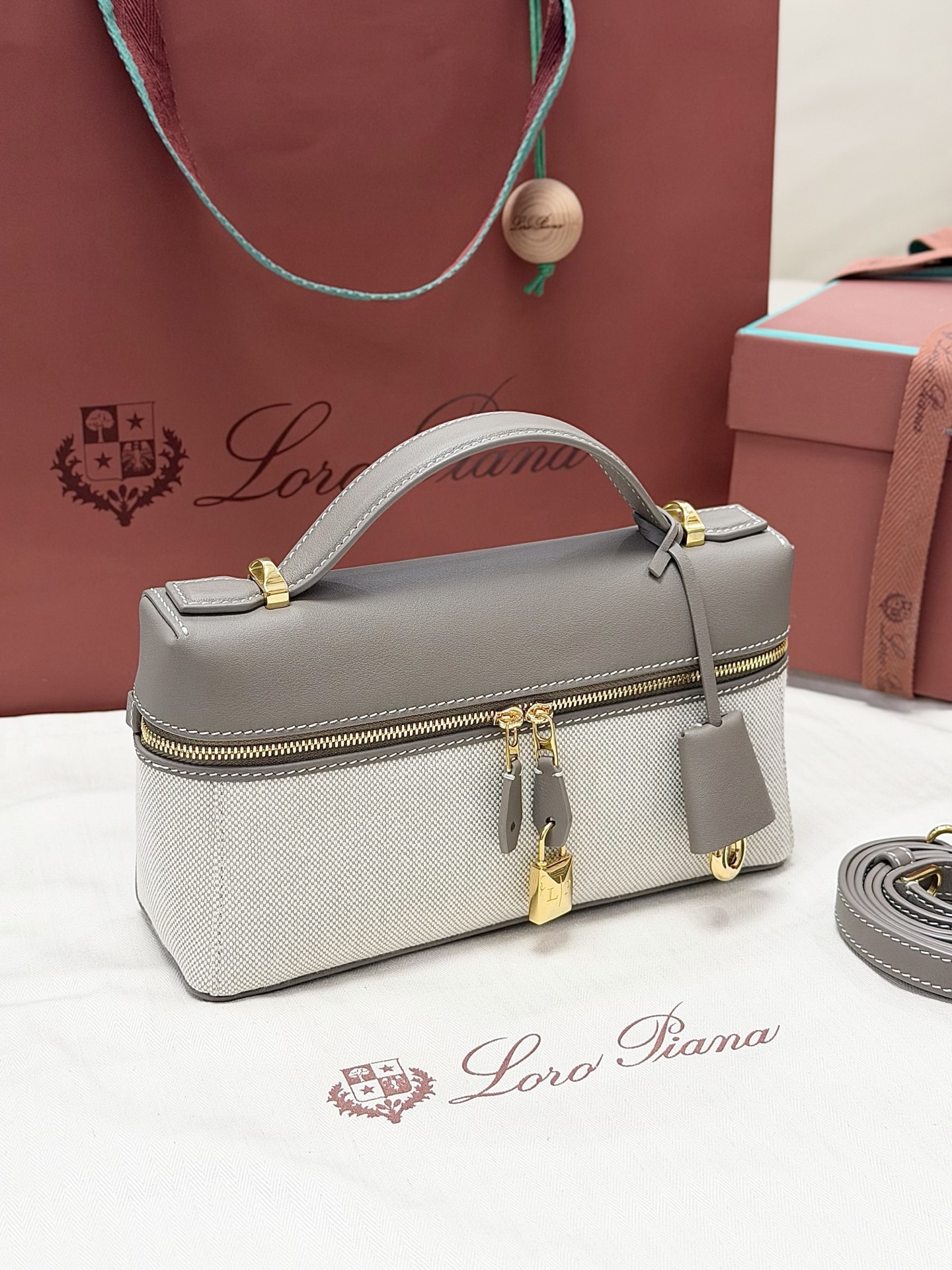 [TOP] Loro Piana Extra Bag  L23 Handbag 23 x 12 x 7cm - Grey - 711 Luxury