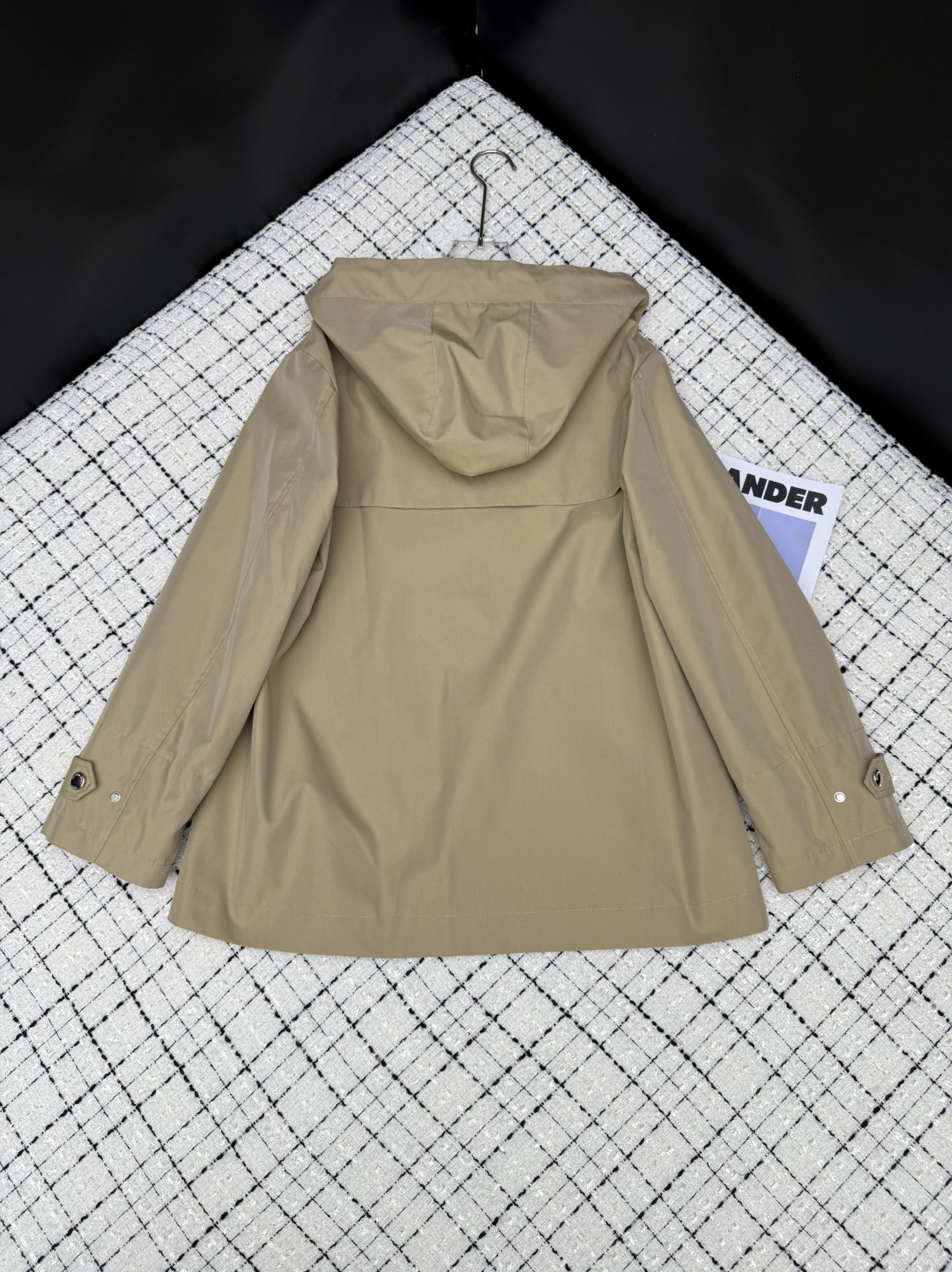 [TOP] Christian Dior Trench Coat - Khaki