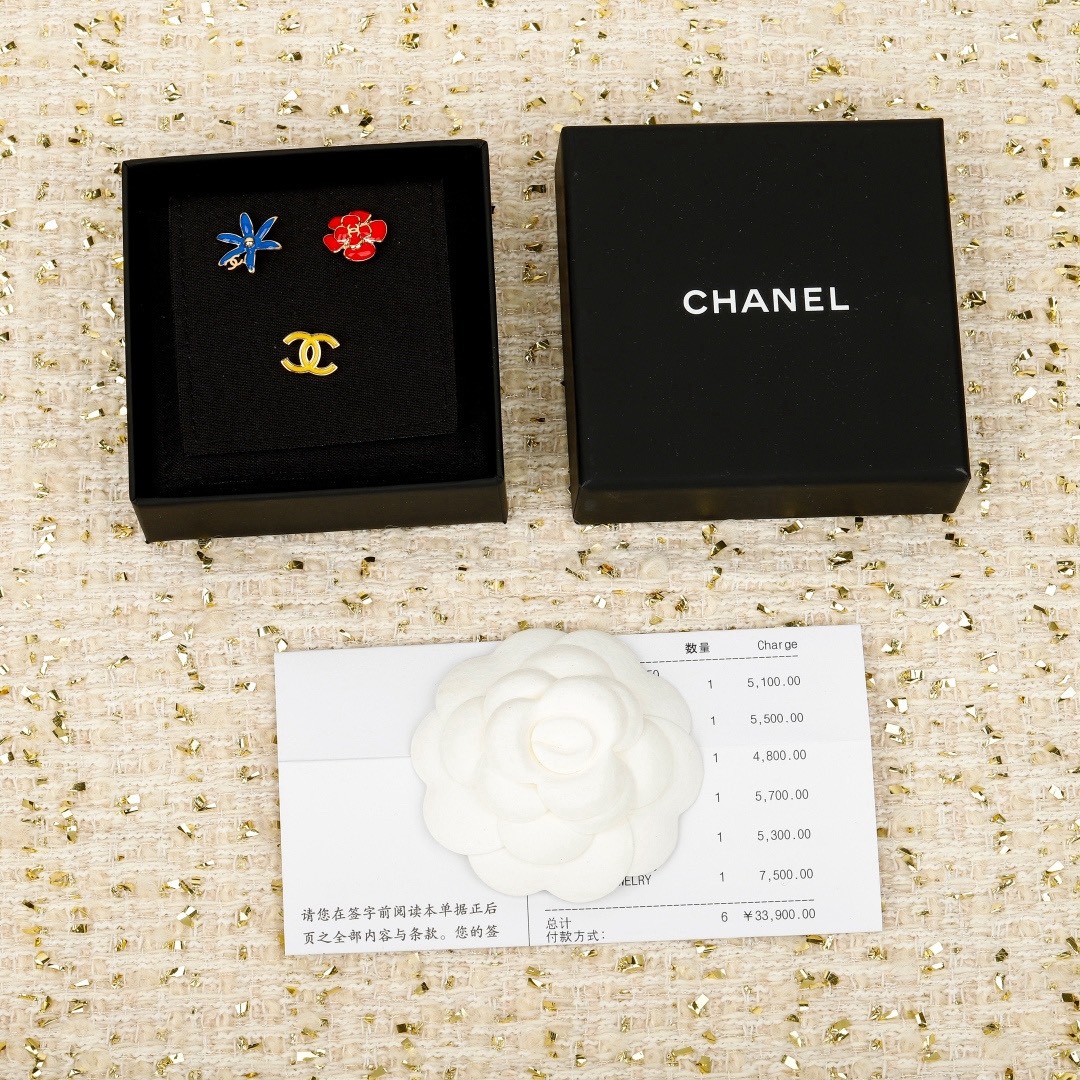 [TOP] CHANEL Earrings Set - Gold