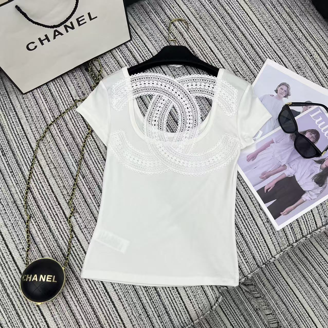 [TOP] CHANEL T-shirt - White