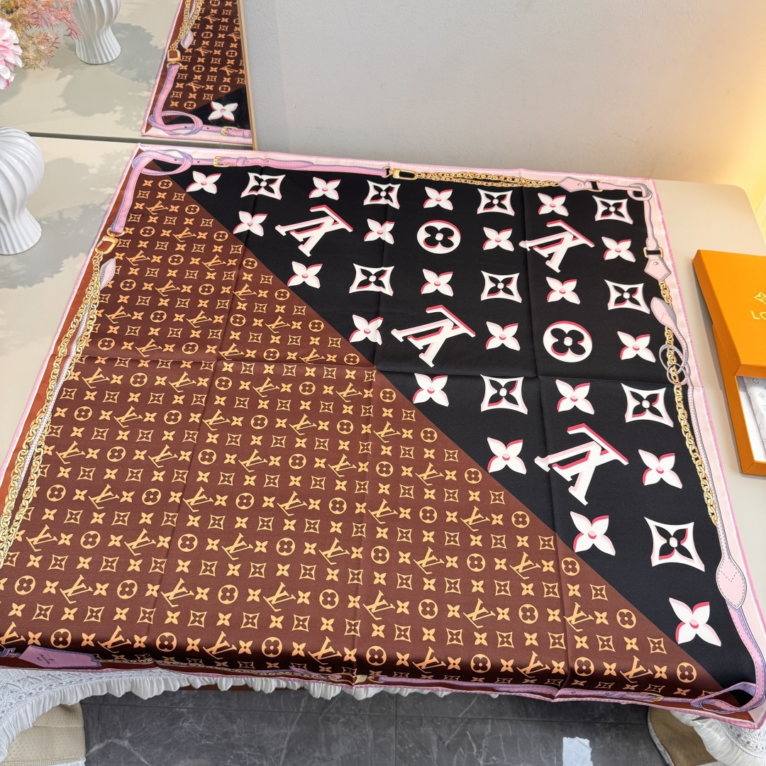 [TOP] Louis Vuitton LV Silk Scarf - Brown
