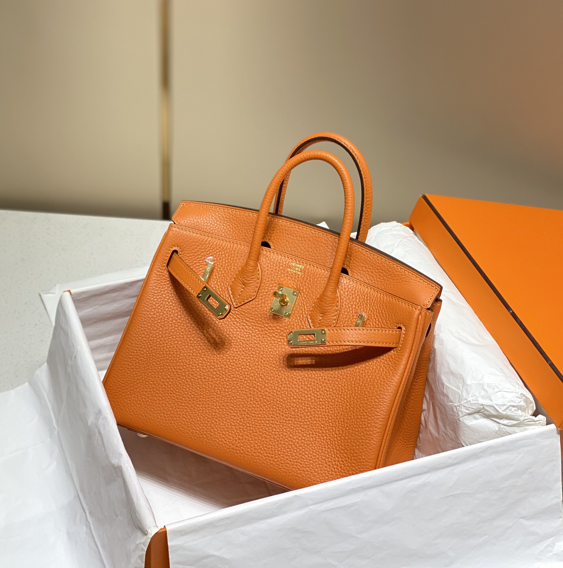 [TOP] HERMES Birkin Togo Leather 25cm - Orange & GHW