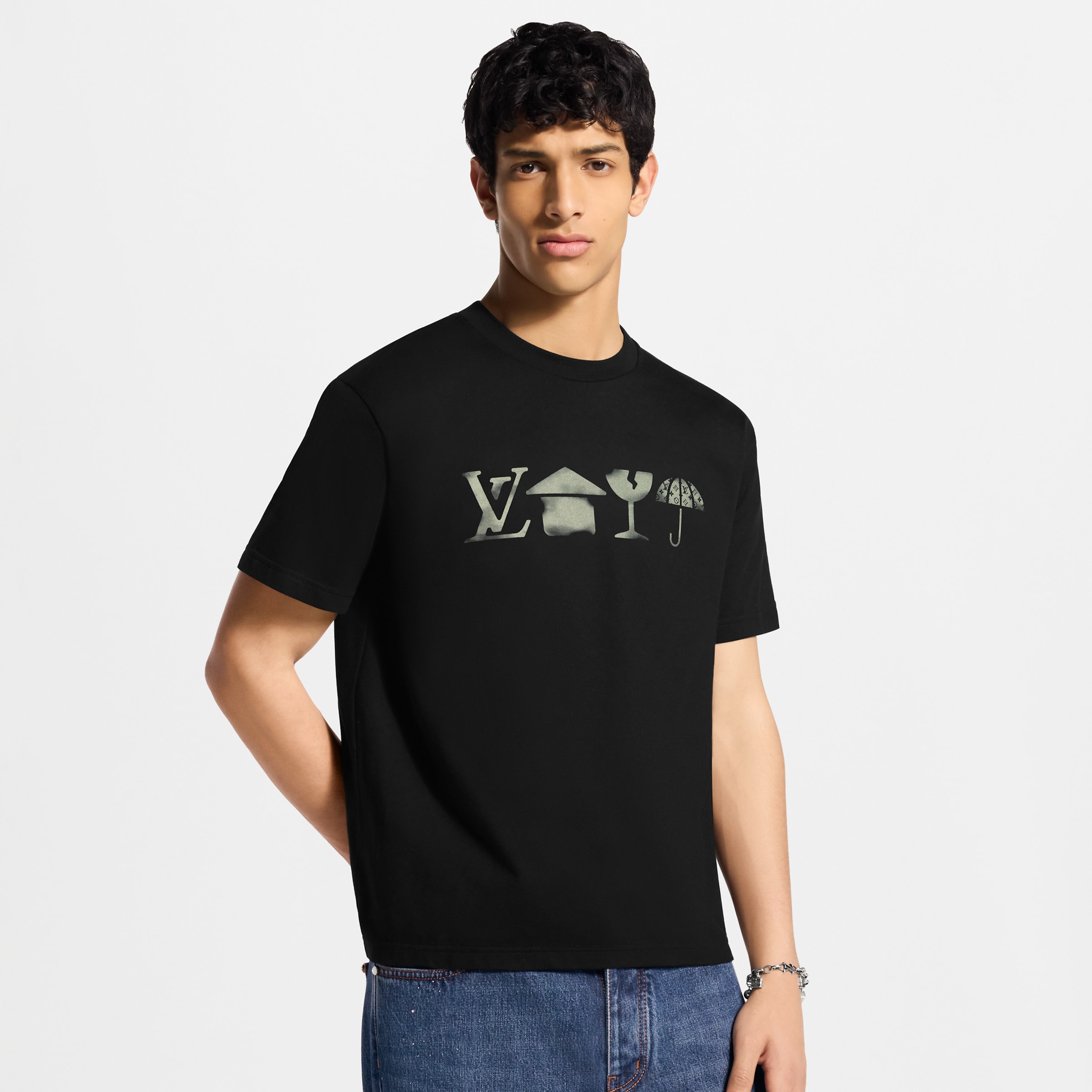 LOUIS VUITTON Printed Signature T-Shirt #389713