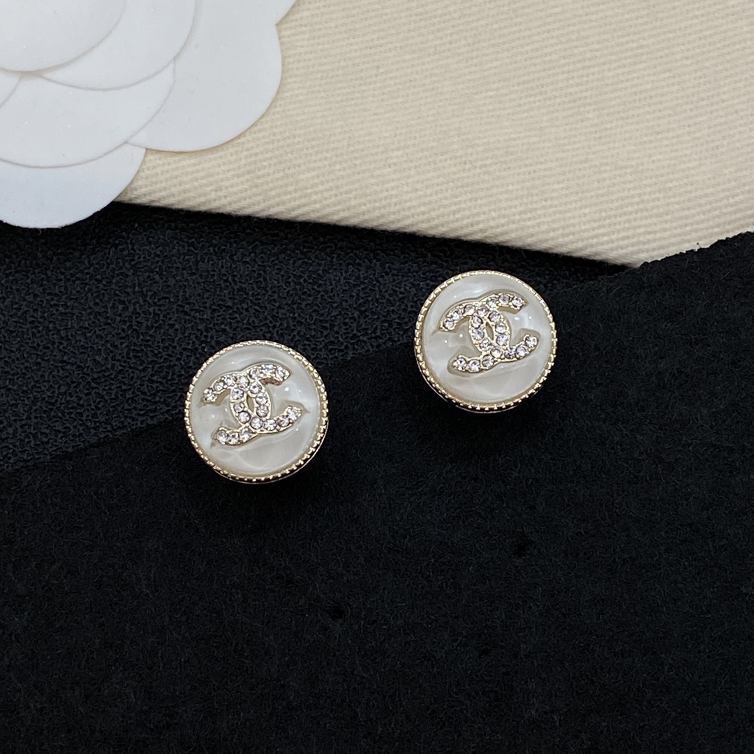 [TOP] CHANEL Earrings - 3 Color