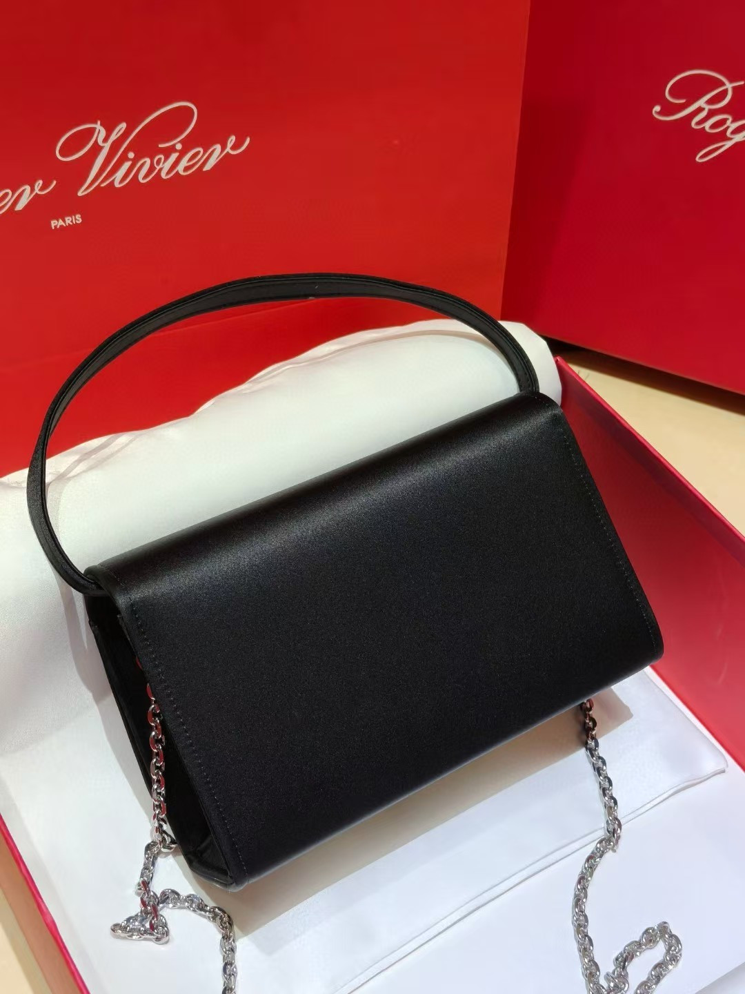 [TOP] ROGER VIVIER Diamond Bag 18-10.5-6 CM - Black - 711 Luxury