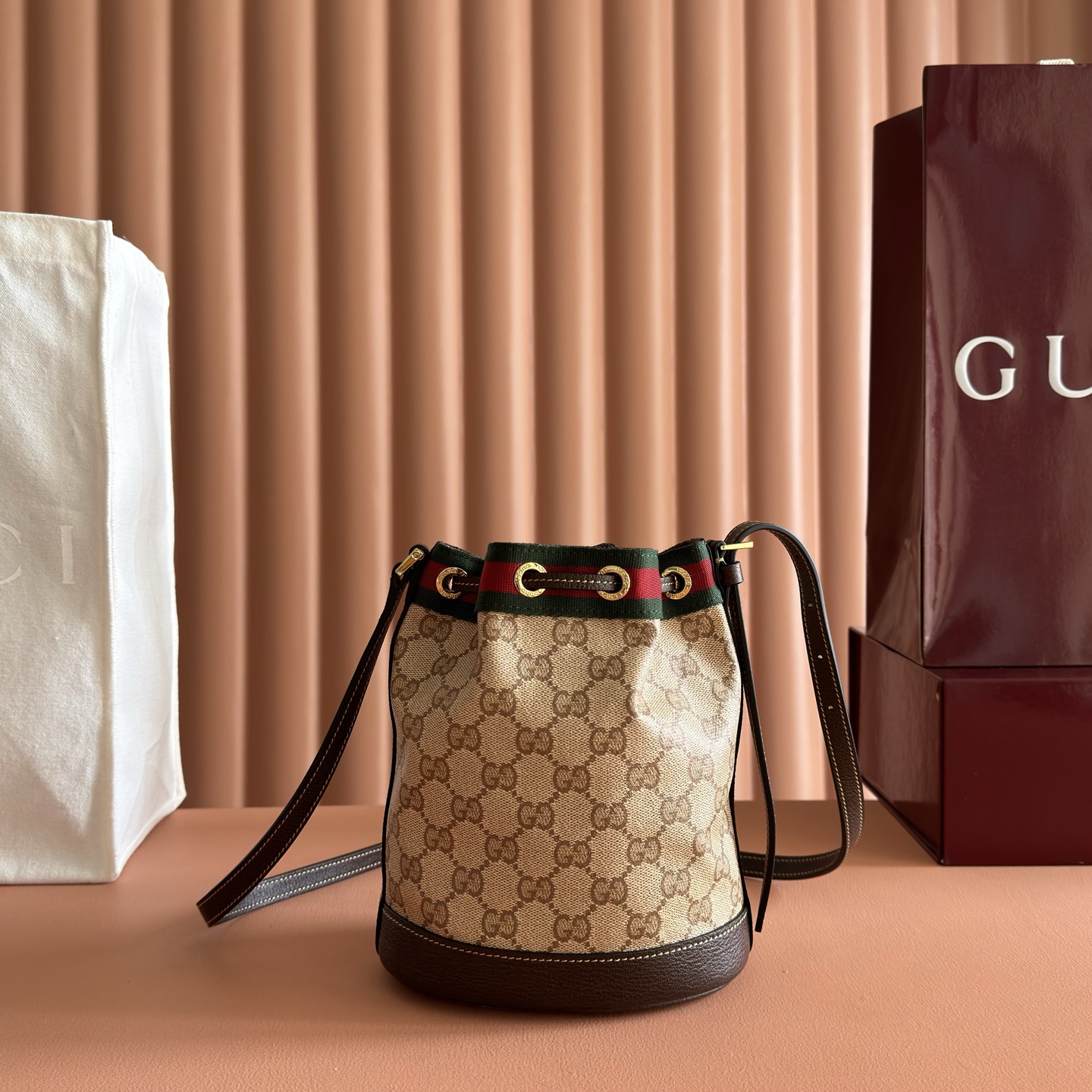 [TOP] GUCCI Generation Bag 21 x 23.5 x 14 cm - Khaki - 711 Luxury